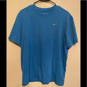 Nike t shirt